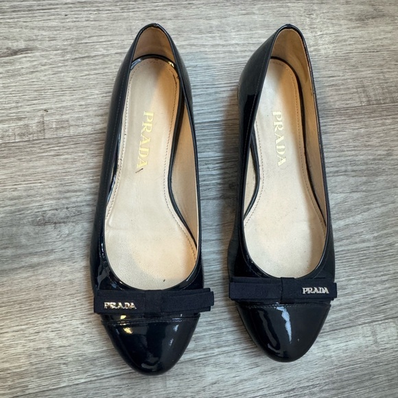 Prada Women's Black Patent Leather Loafers - Picture 1 of 2